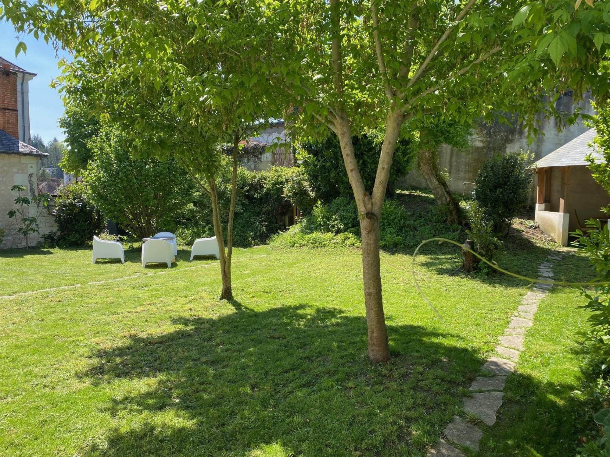 Clos Des Chardons - Le Jardin Сент-Эньян Экстерьер фото
